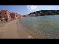 passeggiando in baia del silenzio una mattina di luglio