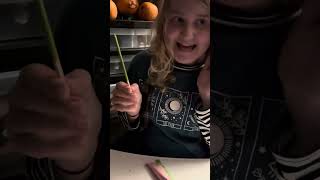 Pink Heart reviews “Sakura Matcha Pocky”