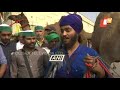 nihang sikh arrives ghazipur border to celebrate withdrawal of farm laws