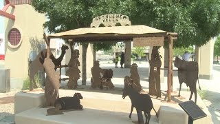 Belen residents rally against removing city's iconic nativity scene