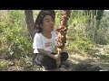 Download 【野食小哥】史上最大烤串兒,酒都喝光了烤串兒還沒吃完 In Mp4 3Gp Full HD Video