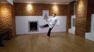 Wudang Sanfeng 33rd of 36 Basic Kicks   玄功腿 Xuán Gōng Tuǐ