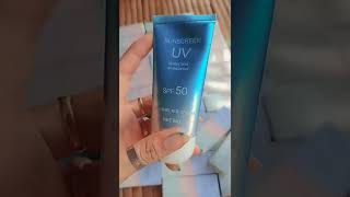 UV suncream 🌞🤍ជួយការពារកម្តៅថ្ងៃ ទប់ជាតិខ្លាញ មិនកក់លាបចូលមុនល្អ ប្រើបានគ្រប់ប្រភេទស្បែក😉