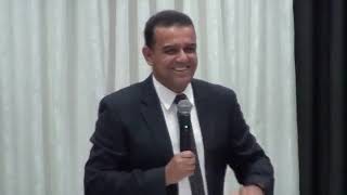 PASTOR IDEUÊNIO (NÃO DEIXE O MUNDO TE ROUBAR OU DESTRUIR O DE MAIS PERFEITO QUE É A SUA FÉ.)