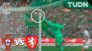 ¡CR7 INTENTA! Staněk la saca | Portugal 2-0 República Checa | UEFA Nations League 2022 - J3 | TUDN