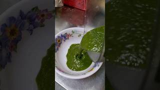 Chia sẻ bí quyết cơm chiên có màu xanh ngọc