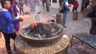 Boudhanath Kora die Umrundung des Stupas