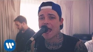 Download Mp3 The Amity Affliction - Don't Lean On Me [OFFICIAL VIDEO]
