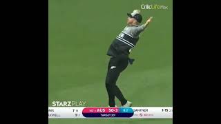 what an amazing catch. #AUSvNZ #australia #newzealand #t20worldcup #T20