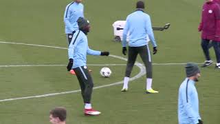 FILE: Manchester City's Benjamin Mendy charged with four counts of rape| 曼城后卫门迪涉嫌强奸和性侵 已被英国警方指控