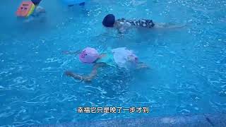 旱鸭子自学游泳🏊每次进步一点点#一起来玩水 #记录童年