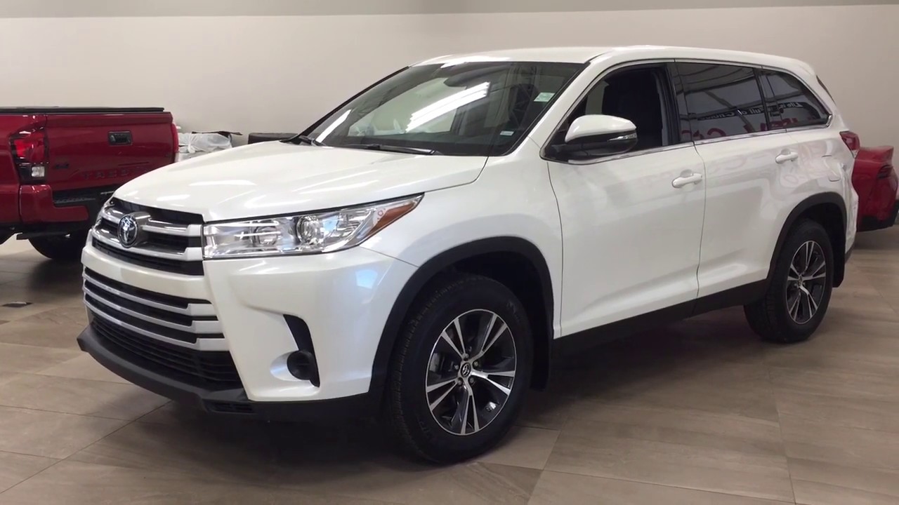 2019 Toyota Highlander LE AWD Review - YouTube