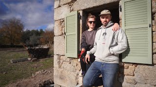 When Nothing Goes To Plan... Self Building a Tiny Stone Cabin