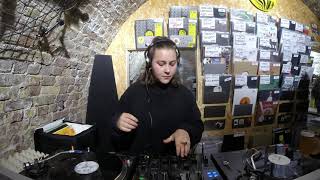 Elianne // 90-min Vinyl DJ Mix ~ UK Garage