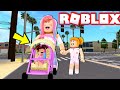 Goldie Meets New Baby Sister - Bloxburg Family Roleplay - Titi Games