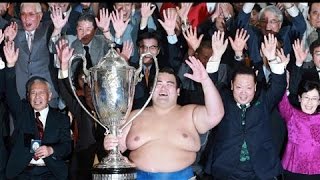 Kotoshogiku Brings Home Sumo Victory for Japan