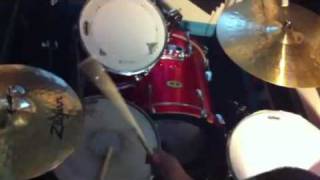 Big gogo drumming