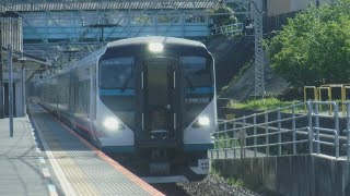 上野東京ライン東海道線直通普通熱海行きE231系1871EU532宮ヤマ+E231系U37宮ヤマがJR根府川駅から発車！特急踊り子10号東京行きE257系3030MNA-08宮オオが通過！