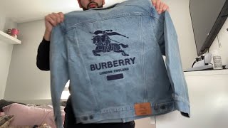 SUPREME BURBERRY DENIM TRUCKER JACKET UNBOXING/REVIEW \u0026 SIZE CHECK!!