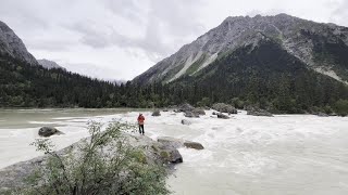 【騎行川藏線】離職重裝318的第17天，我在然烏湖睡午覺，紮營米堆冰川景區