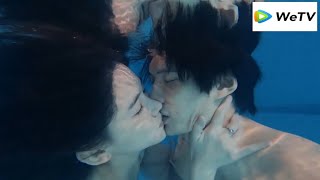 CEO Accidentally Falls into Water,Actress Sacrifices Herself to Rescue Him,Sharing a Kiss Underwater