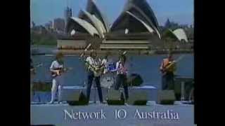 Air Supply - Sweet Dreams (The American Music Awards 1982)
