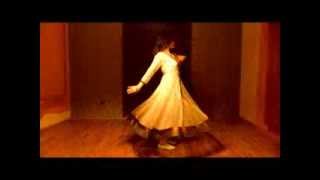 Dance on: Aaja Nachle
