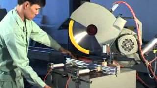 KT-328 Multi-function Single Head Saw.flv