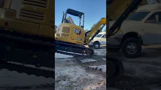 Tried to load a CAT 305 WITHOUT RAMPS and Look What HAPPENED!