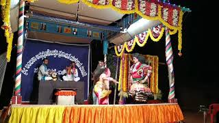 Yakshagana - Little cute kid impresseses and creates hope for future of the art.