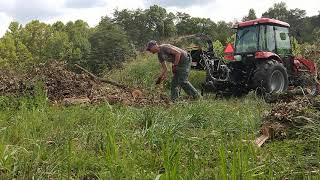 Trying out my new Woodmaxx 8 Inch PTO Chipper