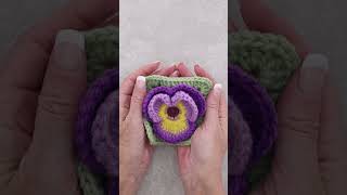 EASY Crochet Flower Granny Square! #crochet #easycrochet #crochetpatterns