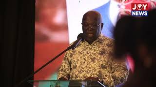 Sir Sam Jonah speaks at the launch of Kofi Amoabeng's book \