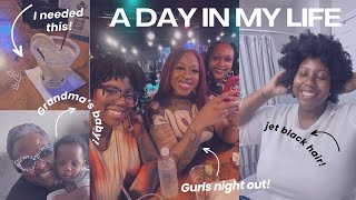 Vlog: My Mom Came To Visit, Dying My Hair Black, & Going Out w/ Friends!