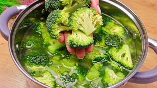 This broccoli soup is like medicine for my stomach! This recipe makes me look younger!