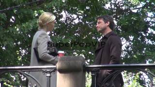 Kelly Rutherford and Matthew Settle on the set of 'Gossip...