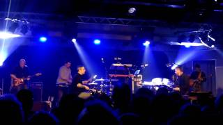 Tortoise - Gigantes (Live at ATP December 2009)