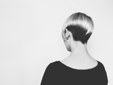 How to cut pixie haircut tutorial How to cut pixie haircut tutorial