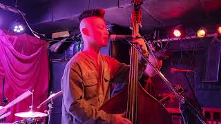 Alien Dance - FREECHARGE Japanese Psychobilly