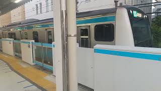 【発車】東神奈川駅をE233系1000番台大船行きが発車　ミニ８０３