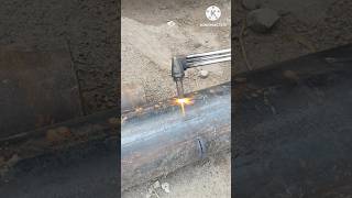 blacksmith cutting iron with gas wilding short video blacksmithing