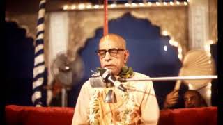 Prabhupada 0162 Simplemente lleva el mensaje del Bhagavad gita