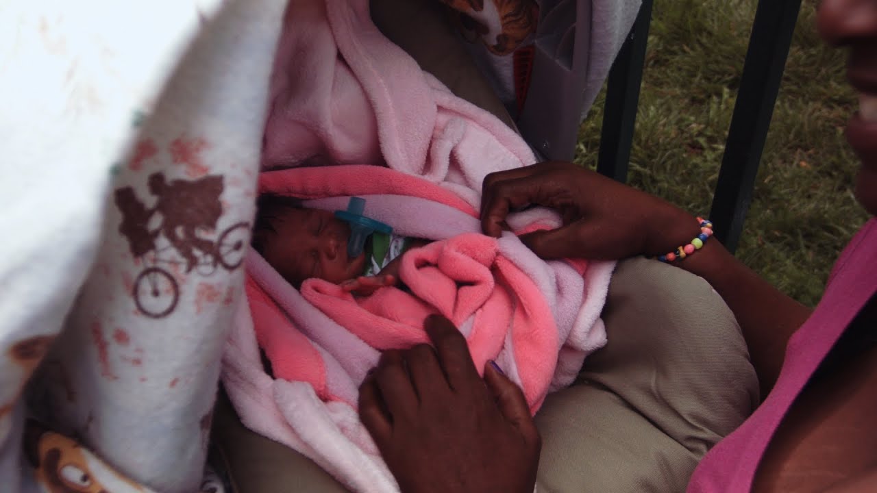 A Mother And Her 2 Week Old Baby Experiencing Homelessness Youtube