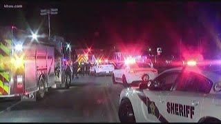 2 dead after crash in Montgomery County