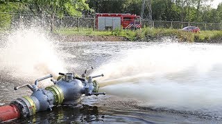 Hoogezand - Brandweer vult vijver van hertenkamp