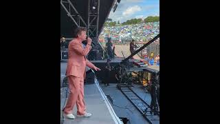 Rick Astley sings Never Gonna Give You Up at Glastonbury Festival | New post from his social media