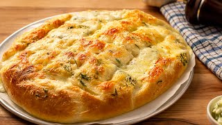 Garlic Mozzarella Bread Recipe for Beginners (How to Make Cheesy Garlic Bread at Home)