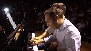 Los secretos del piano a cuatro manos | Dúo Curbelo | TEDxULPGC