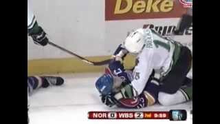 Hockeyfighters.cz  Jesse Boulerice vs Juraj Simek.wmv