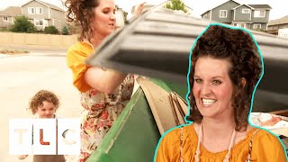 Extreme Couponer Goes Dumpster Diving For Coupons With Her Young Son | Extreme Couponing